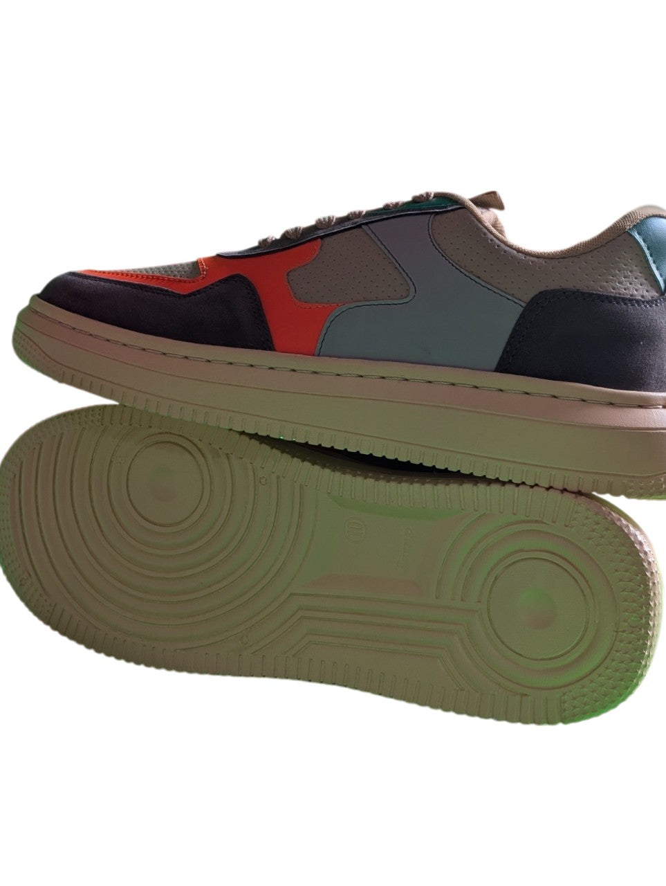 UFNB Multicolor Flat Sole Sneakers