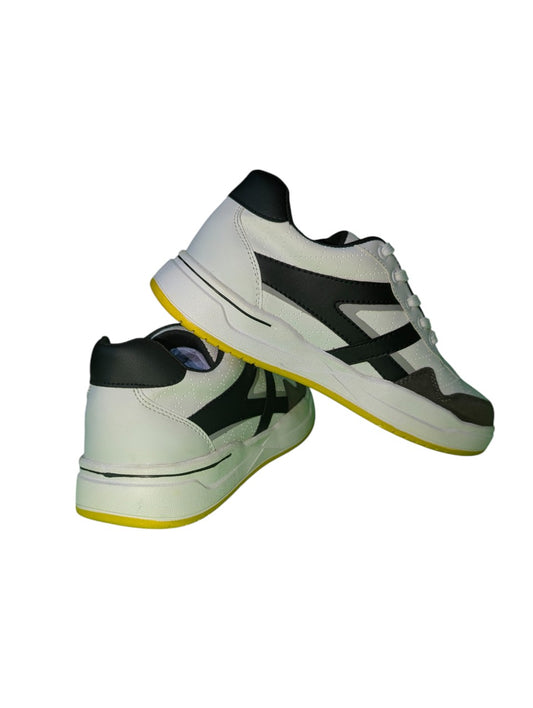 UFNB Casual Sneakers Black