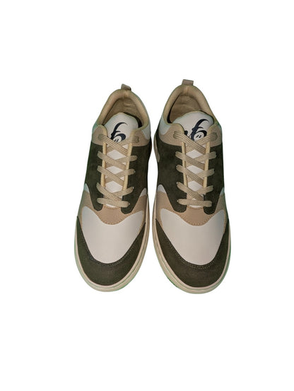 UFNB Flat Sole Sneakers